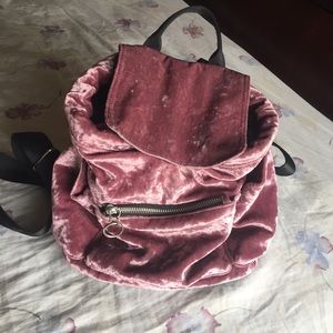 AMERICAN EAGLE MINI BACKPACK